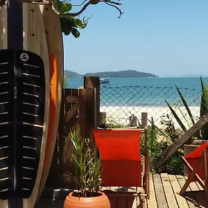 Residencial Pé Na Areia Сasa de vacaciones Bombinhas